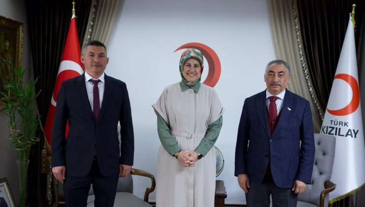 Kızılay Küçükçekmece Şubesi’nden Ankara ve İlçede yoğun ziyaretler