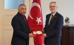 Küçükçekmece Türk Kızılayı şubesine anlamlı ziyaretler ve eğitim faaliyetleri